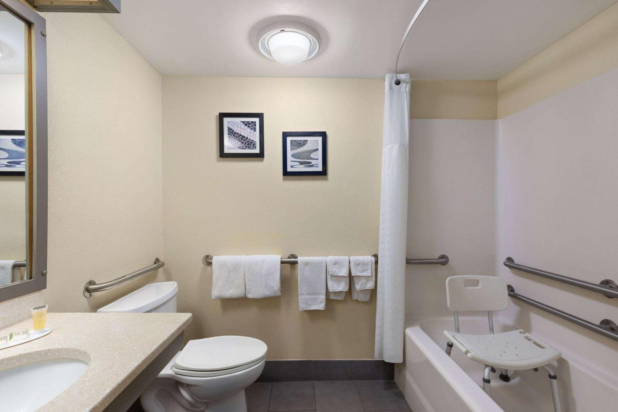 Travelodge By Wyndham Perry National Fairgrounds Area I-75 Dış mekan fotoğraf