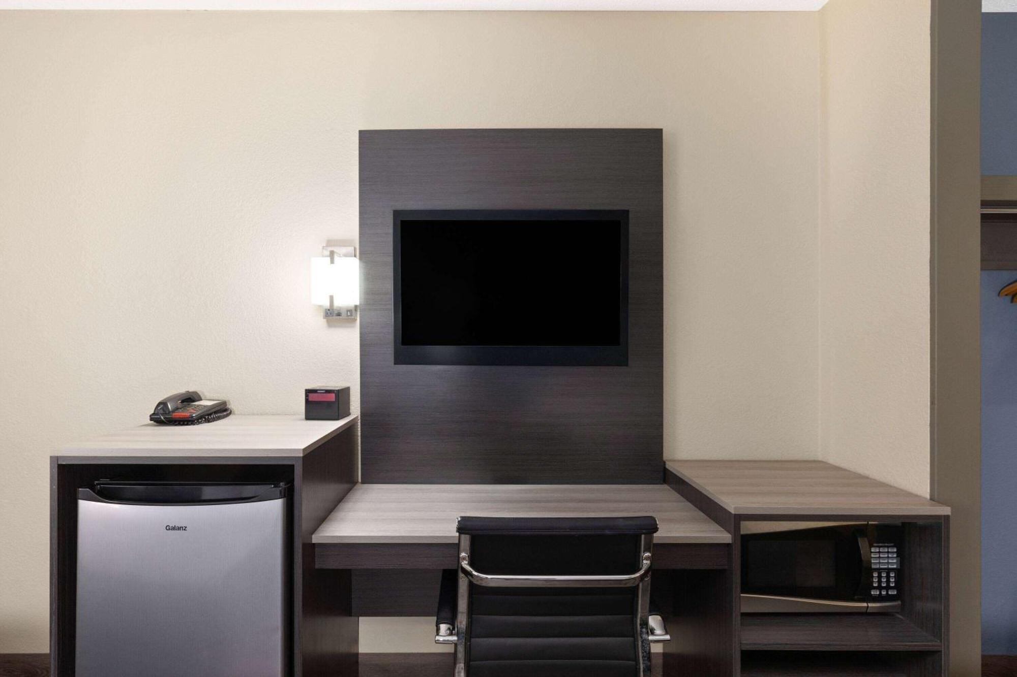 Travelodge By Wyndham Perry National Fairgrounds Area I-75 Dış mekan fotoğraf